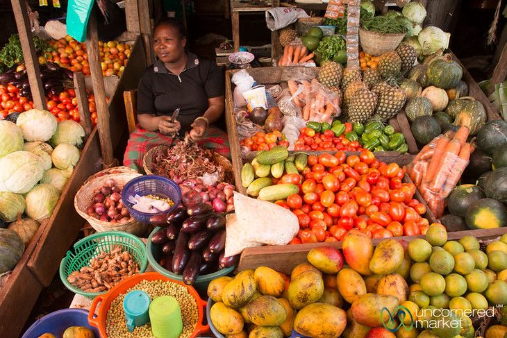 Mbare market atmosphere
